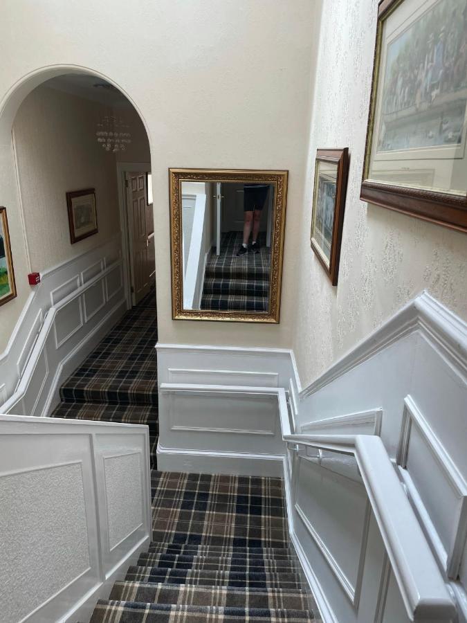 Beechwood Ensuite Guest House Ayr Buitenkant foto